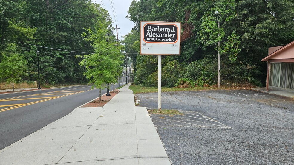 More Photos Of 2125 Headland Dr, Atlanta Loft Creative Space For Sale