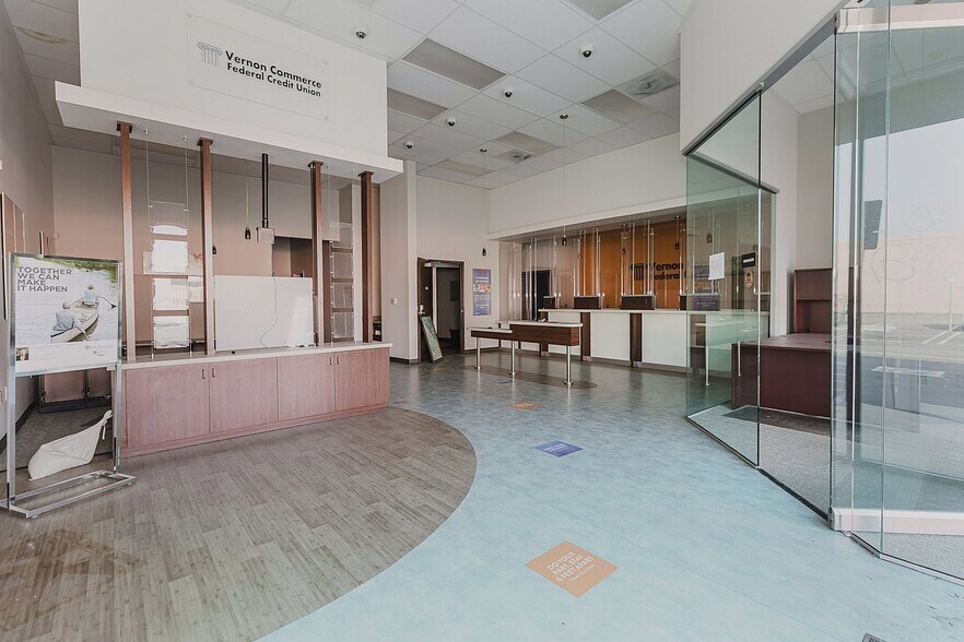 More Photos Of 2501-2575 S Santa Fe Ave, Vernon Freestanding For Sale