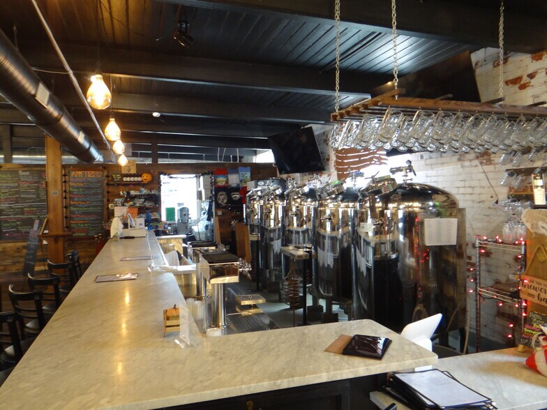 More Photos Of 354 W Meadow Rd, Eden General Retail For Sale