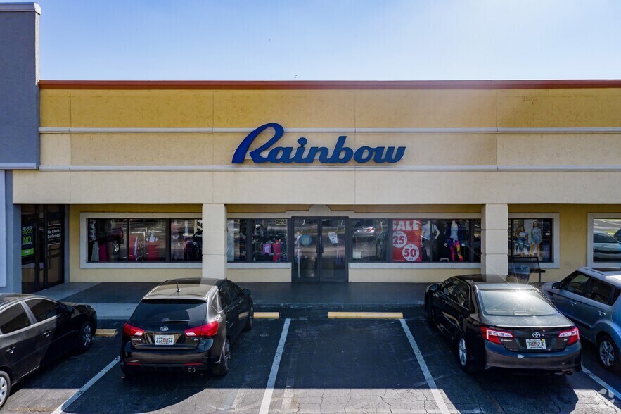 More Photos Of 2501-2573 Old Vineland Rd, Kissimmee Unknown For Lease