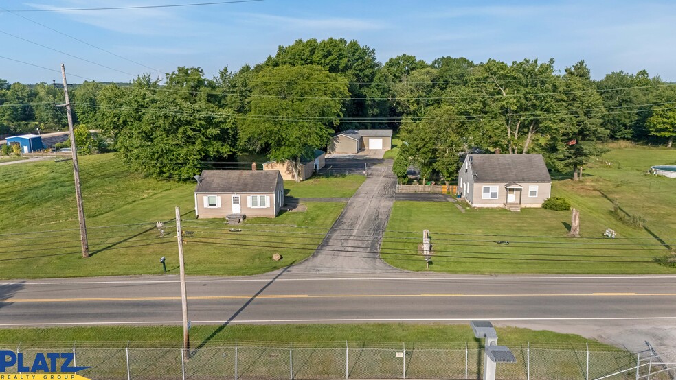 Primary Photo Of 1974-1984 Warren Ave, Niles Flex For Sale