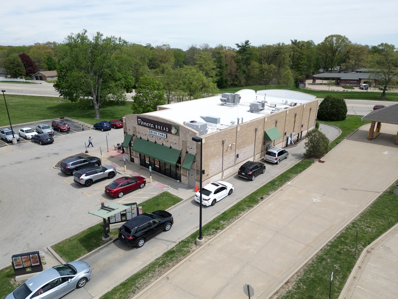More Photos Of 1101 W Bird Blvd, Peoria Restaurant For Sale
