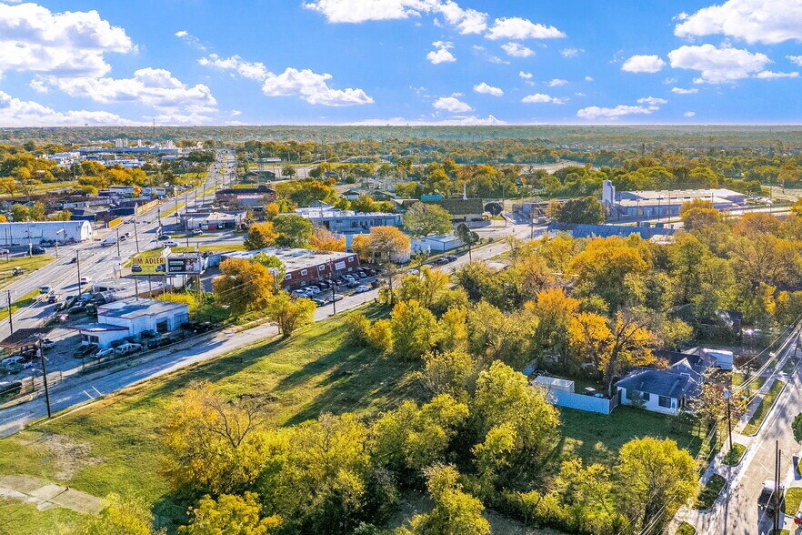More Photos Of 1627 Fitzhugh, Dallas Land For Sale