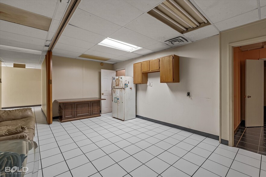 More Photos Of 4140 Hollywood Ave, Shreveport Healthcare For Sale