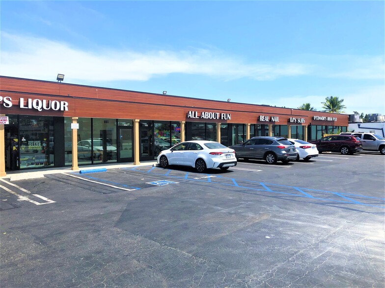 More Photos Of 4130-4146 Paramount Blvd, Lakewood Storefront For Lease