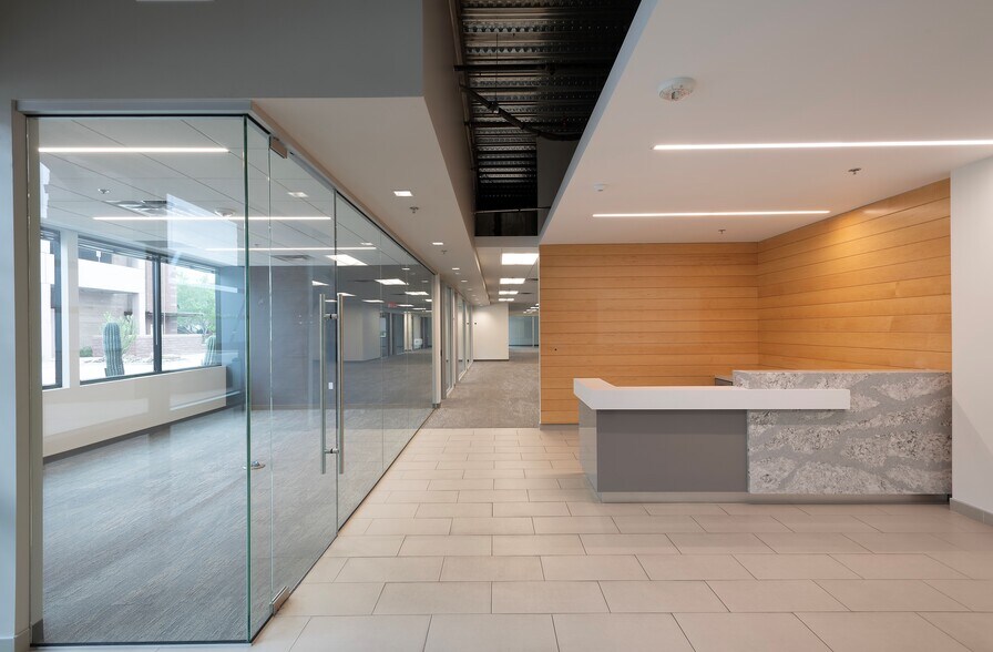 More Photos Of 8665 E Hartford Dr, Scottsdale Medical For Sale