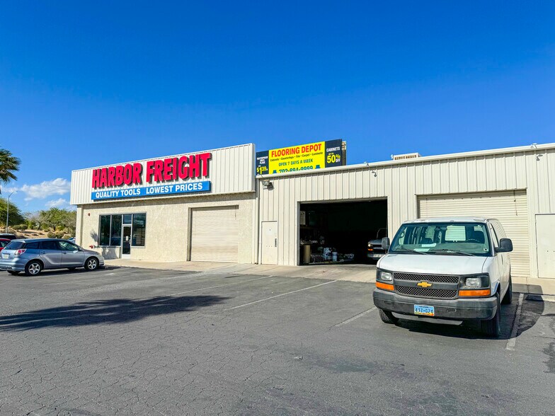 More Photos Of 4740 S Decatur Blvd, Las Vegas Showroom For Lease