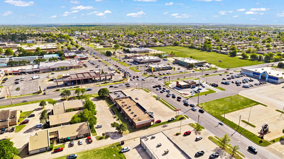 More Photos Of 8720 S Penn Ave, Oklahoma City Office For Sale