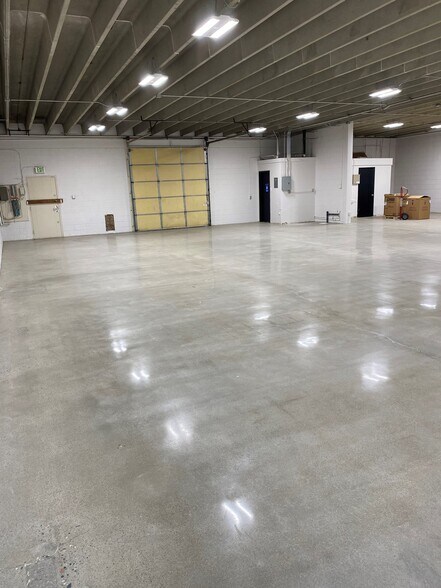 More Photos Of 1541 S 300 W, Salt Lake City Showroom For Lease