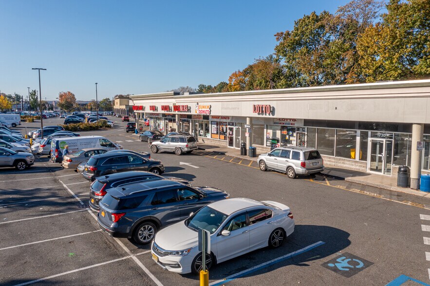 More Photos Of 660 Mclean Ave, Yonkers Unknown For Sale