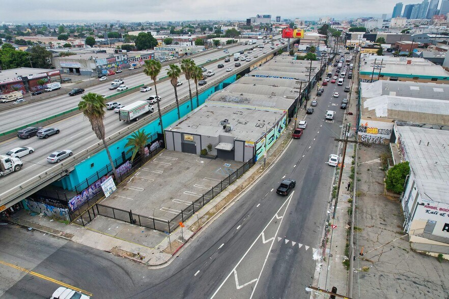 More Photos Of 1374 E 16th St, Los Angeles Warehouse For Sale