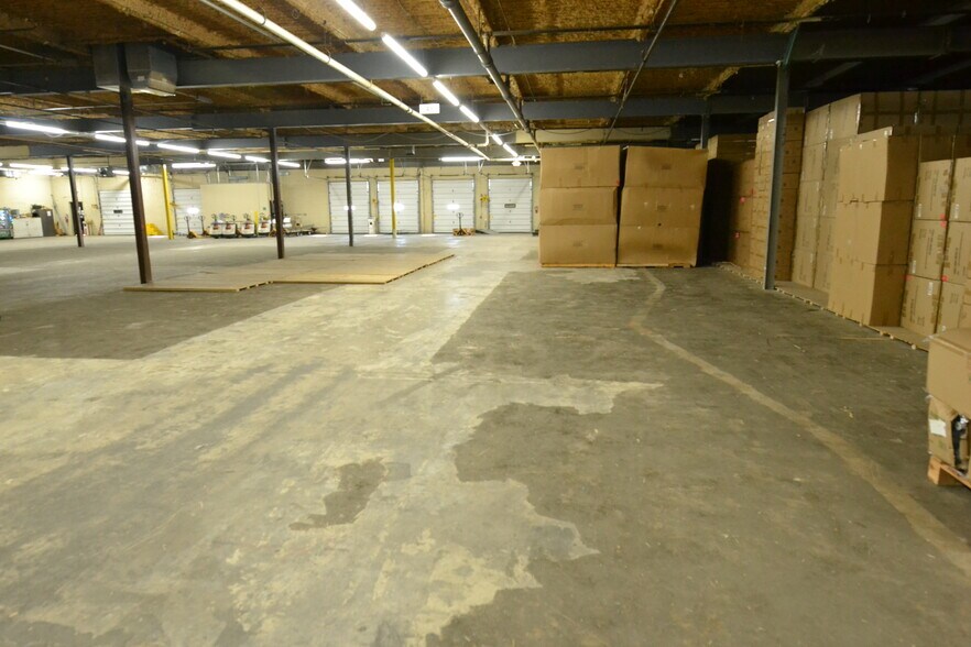 More Photos Of 70 Jackson Dr, Cranford Industrial For Sale
