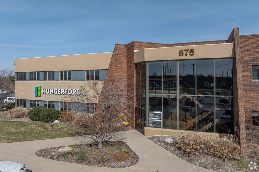 More Photos Of 675 E 16th St, Holland Office For Lease