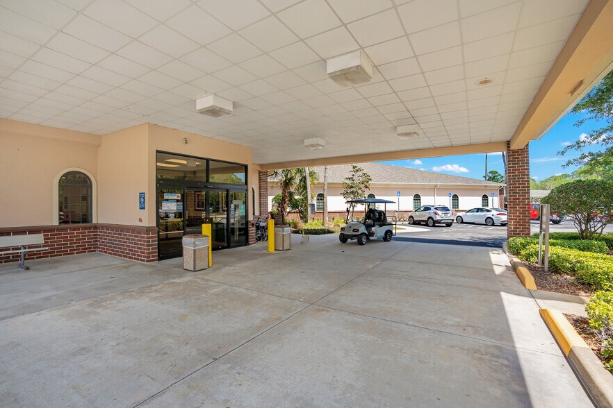 More Photos Of 551 National Health Care Dr, Daytona Beach Hospital For Sale