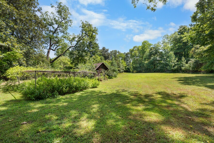 More Photos Of 7891 Boston Rd, Roxboro Specialty For Sale