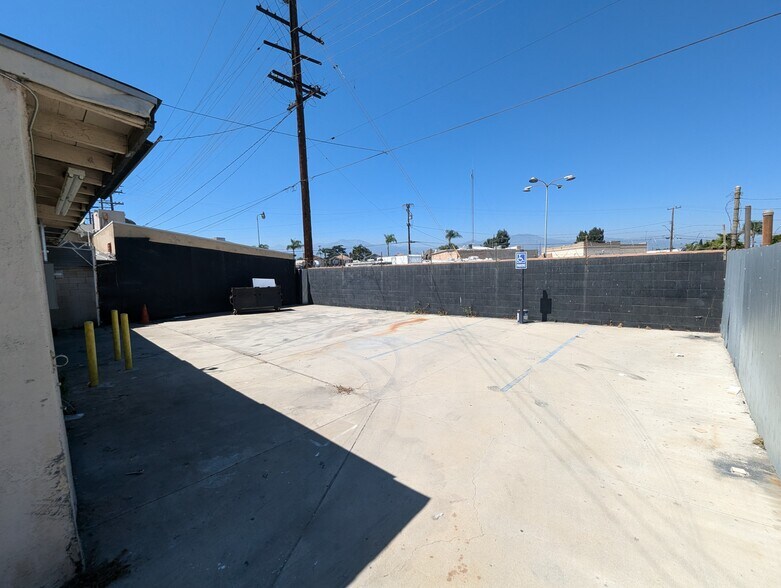 More Photos Of 11343 Stewart St, El Monte Warehouse For Sale