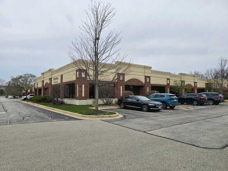 More Photos Of 731 S Route 21, Gurnee Office For Sale