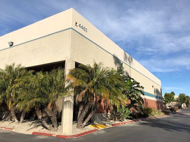 More Photos Of 4483 McGrath St, Ventura Service For Lease