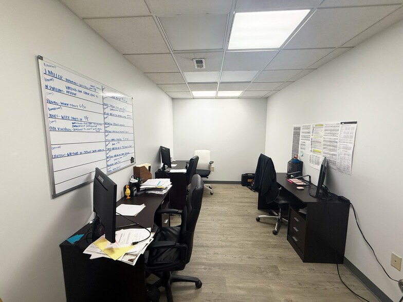 More Photos Of 130 Back Forty Dr, Winston-Salem Flex For Lease