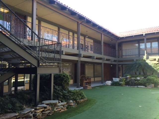 More Photos Of 2001 E 4th St, Santa Ana Medical For Lease