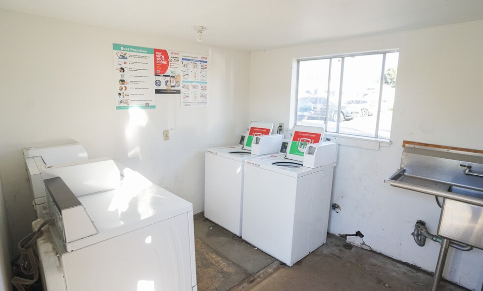 More Photos Of 871 Vermont Ave, Turlock Apartments For Sale