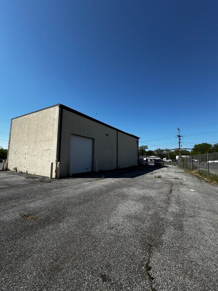 More Photos Of 4214 North Point Blvd, Dundalk Land For Sale
