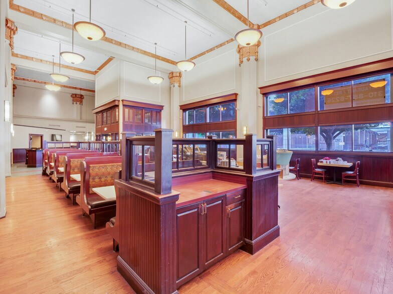 More Photos Of 1100 S Flower St, Los Angeles Office For Lease