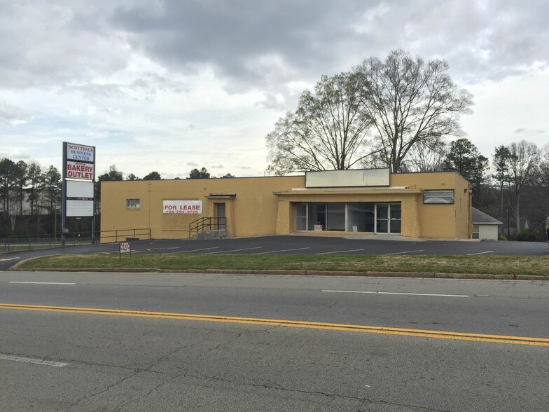 More Photos Of 3110 E Ponce De Leon, Scottdale Freestanding For Sale