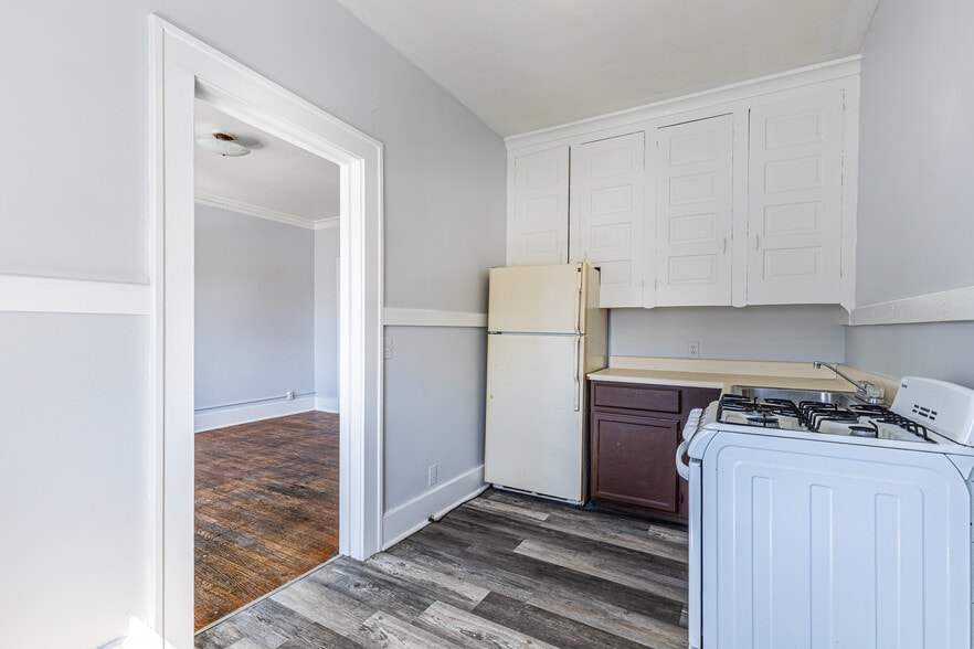 More Photos Of 312 Lake Ave, Rochester Apartments For Sale