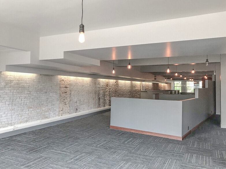 More Photos Of 109-111 Washington Ave N, Minneapolis Loft Creative Space For Lease