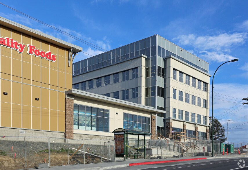 More Photos Of 33 Helmcken Rd, View Royal Office For Lease