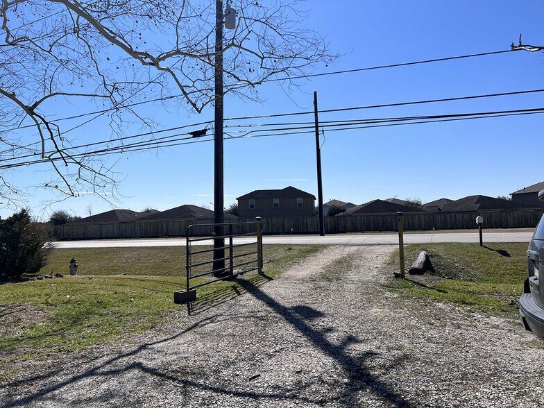 More Photos Of 2115 J Meyer Rd, Richmond Land For Sale