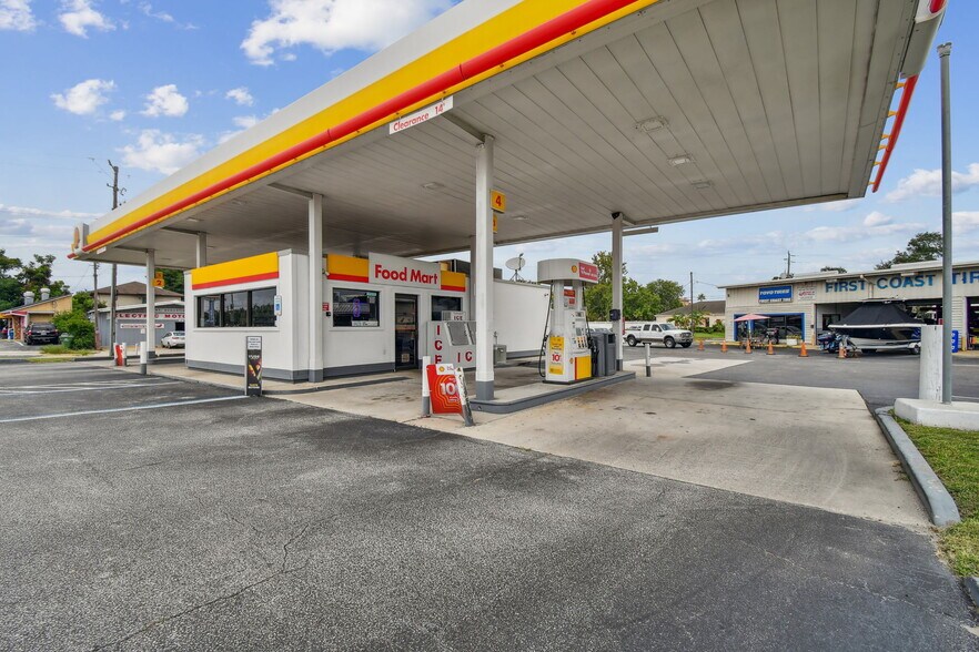 More Photos Of 2350 N Ponce De Leon Blvd, Saint Augustine Service Station For Sale