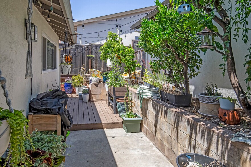 More Photos Of 10178 Alpine Dr, Cupertino Apartments For Sale