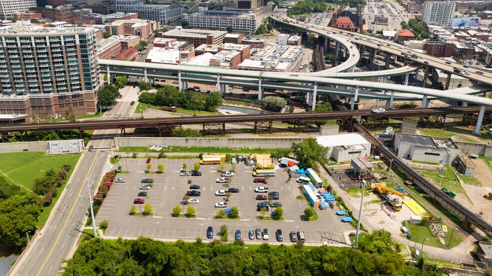 More Photos Of 323-325 S 14th St, Richmond Land For Sale