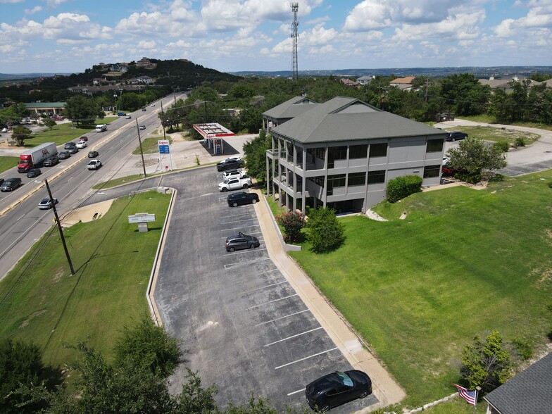 More Photos Of 907 Ranch Road 620 S, Austin Office Residential For Lease