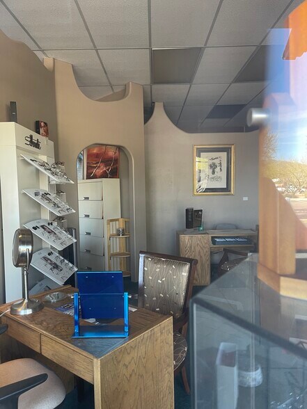 More Photos Of 7275 E Easy St, Carefree Restaurant For Sale
