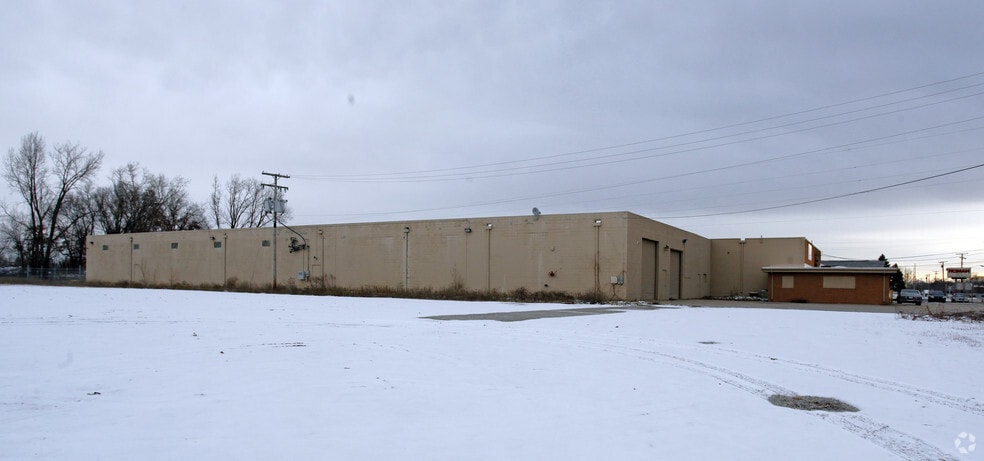 More Photos Of 1700 W Lusher Ave, Elkhart Warehouse For Sale