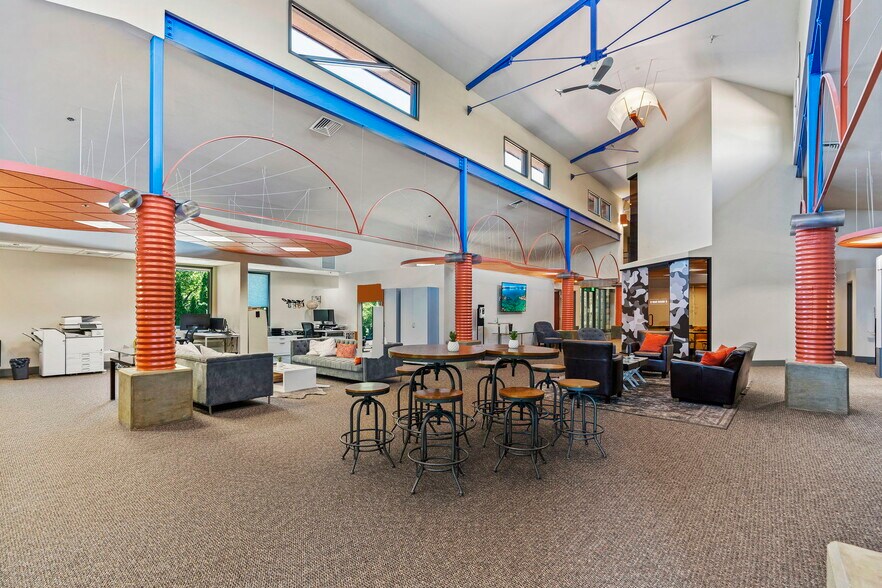 More Photos Of 6160 Plumas St, Reno Office For Sale