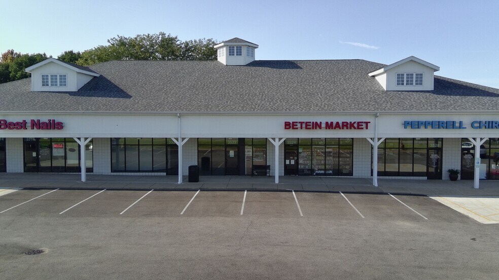 More Photos Of 3502-3530 W Willow Knolls Dr, Peoria Storefront For Lease