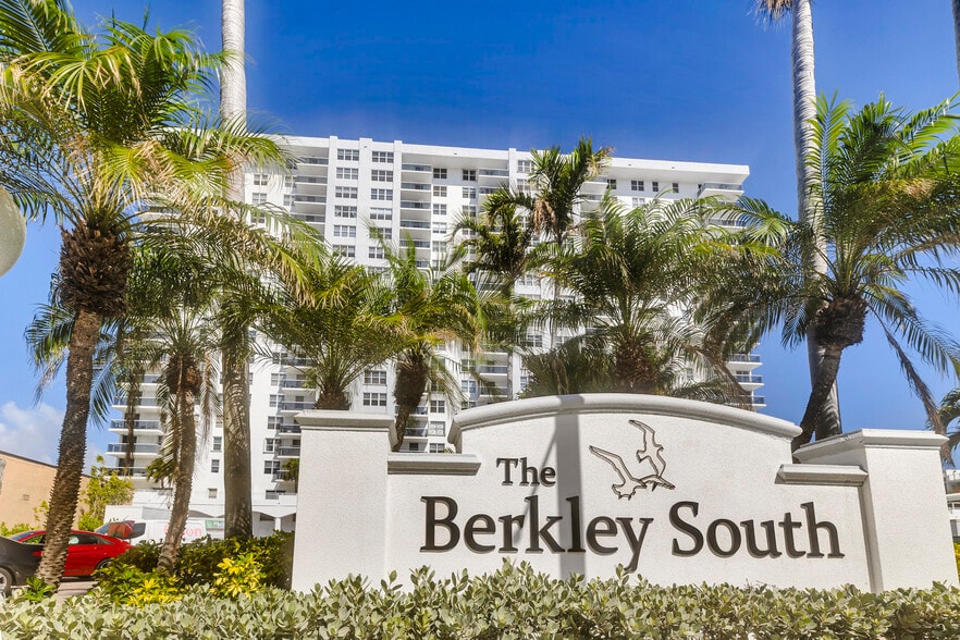 Primary Photo Of 3015 N Ocean Blvd, Fort Lauderdale Apartments For Sale
