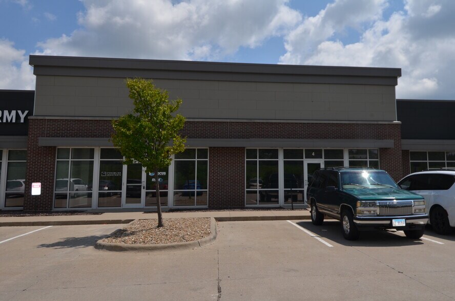 Primary Photo Of 1275 W Highway 1, Iowa City Storefront Retail Office For Lease