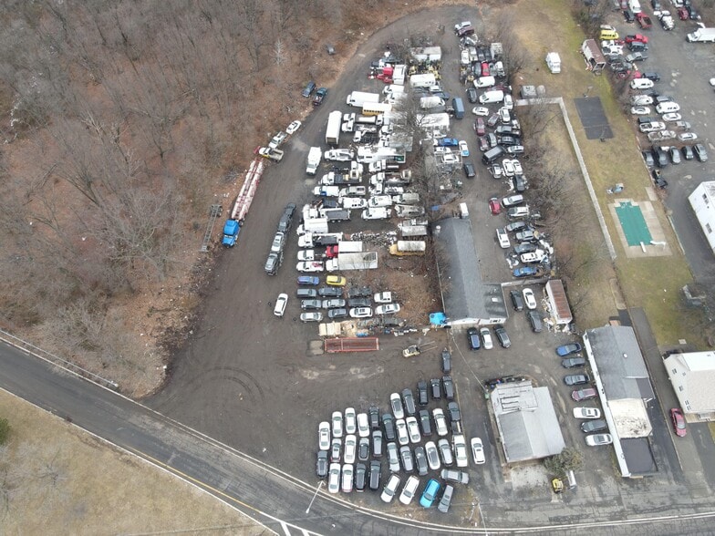 More Photos Of 2036 New Jersey 35, South Amboy Auto Repair For Sale