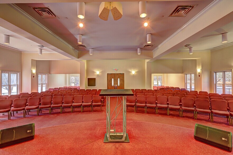 More Photos Of 3800 Lenora Church Rd, Snellville Religious Facility For Sale