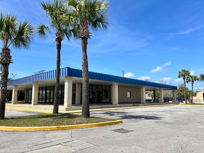 More Photos Of , Panama City General Retail For Sale