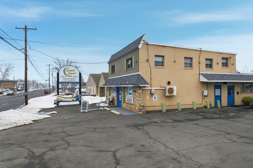 More Photos Of 119 York Rd, Warminster Township Restaurant For Sale