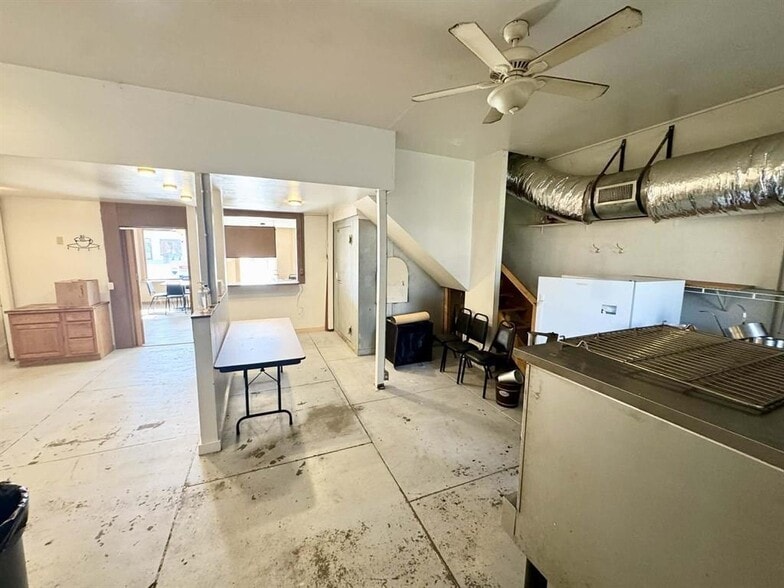 More Photos Of 218 Main St, Coldwater Restaurant For Sale