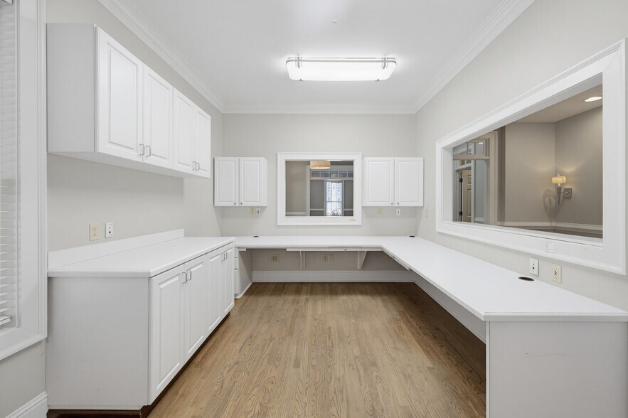More Photos Of 129 Marble Mill Rd, Marietta Medical For Sale