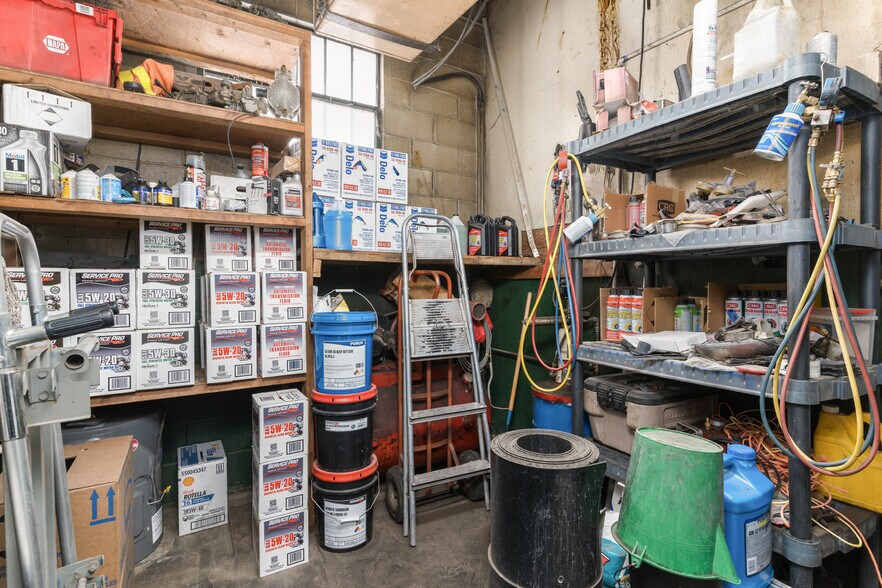 More Photos Of 7 S Highway 91, Downey Self Storage For Sale