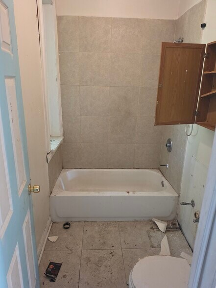 More Photos Of 7954-7958 S Harvard Ave, Chicago Apartments For Sale